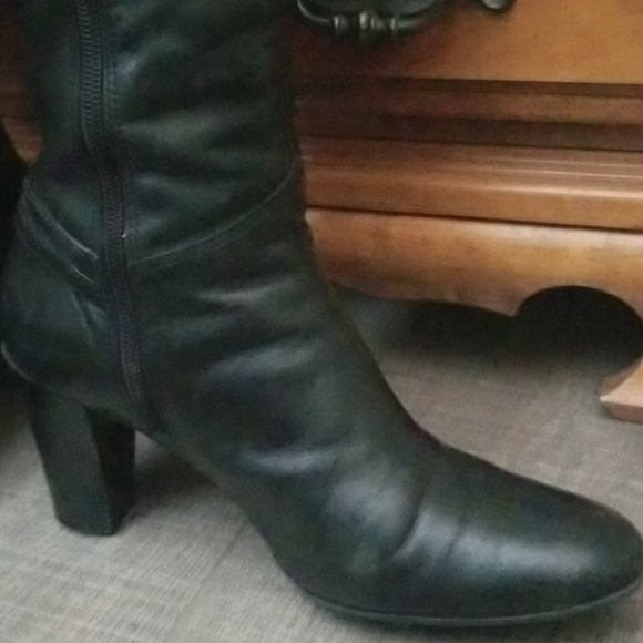 Naturalizer Leather Boots - Picture 2 of 6